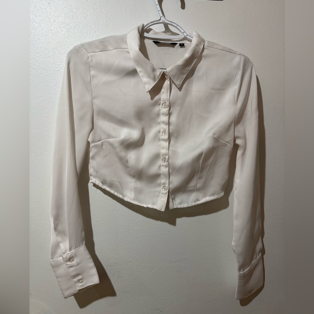 Elegant White Women's Cropped Blouse